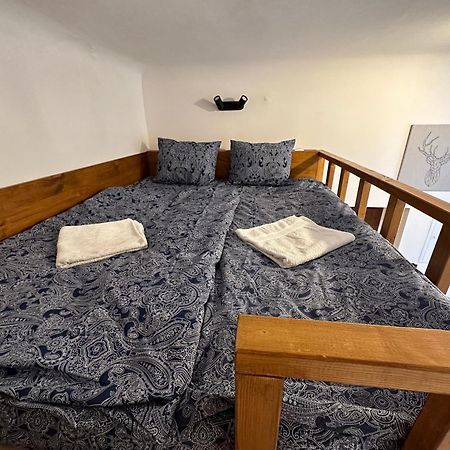 Cozy New Loft Apartment Prága Kültér fotó