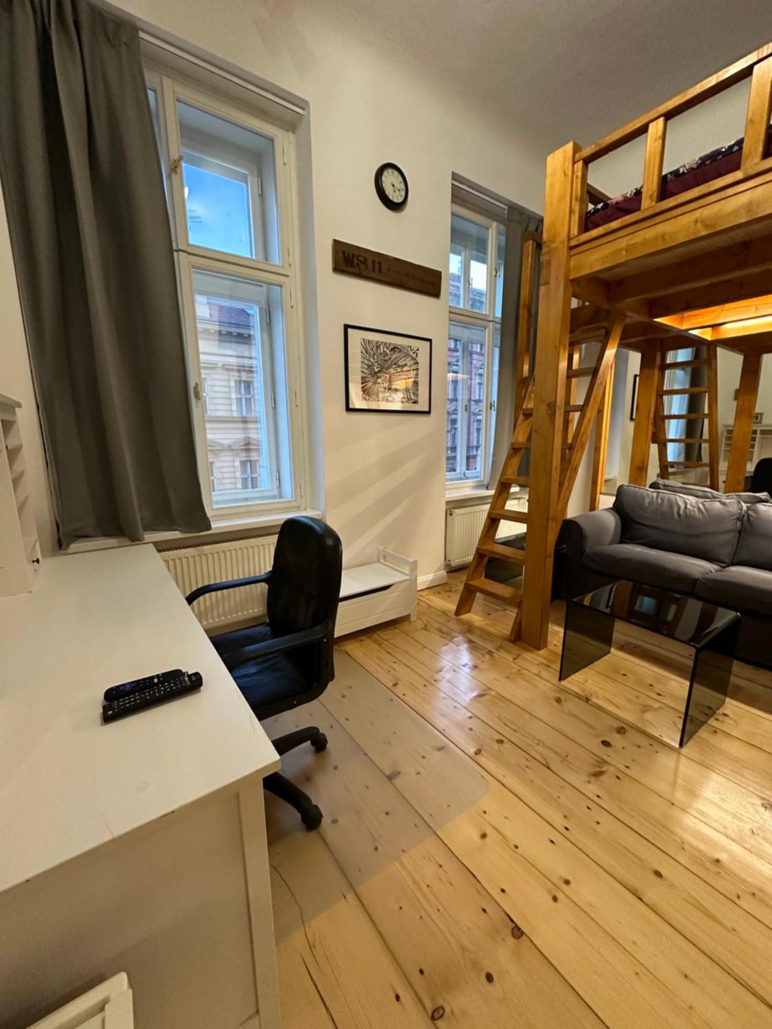 Cozy New Loft Apartment Prága Kültér fotó