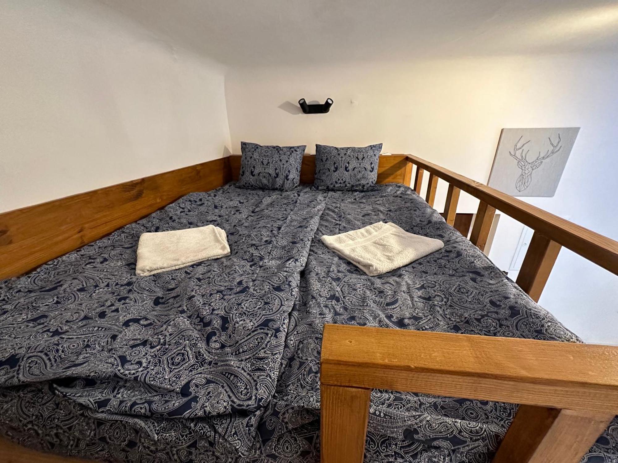 Cozy New Loft Apartment Prága Kültér fotó
